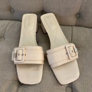 Calvin Klein Linen Slides